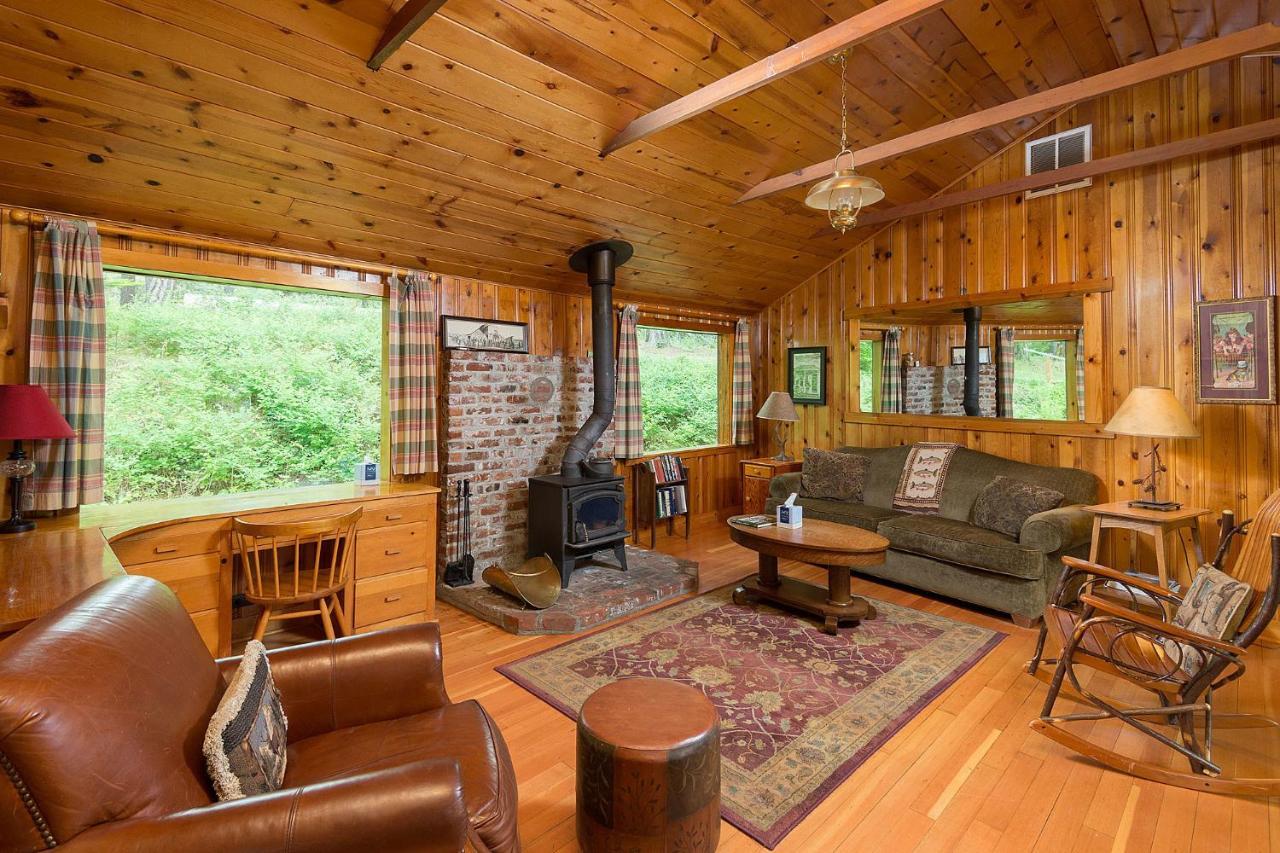 Lake Creek Lodge Bend Bagian luar foto