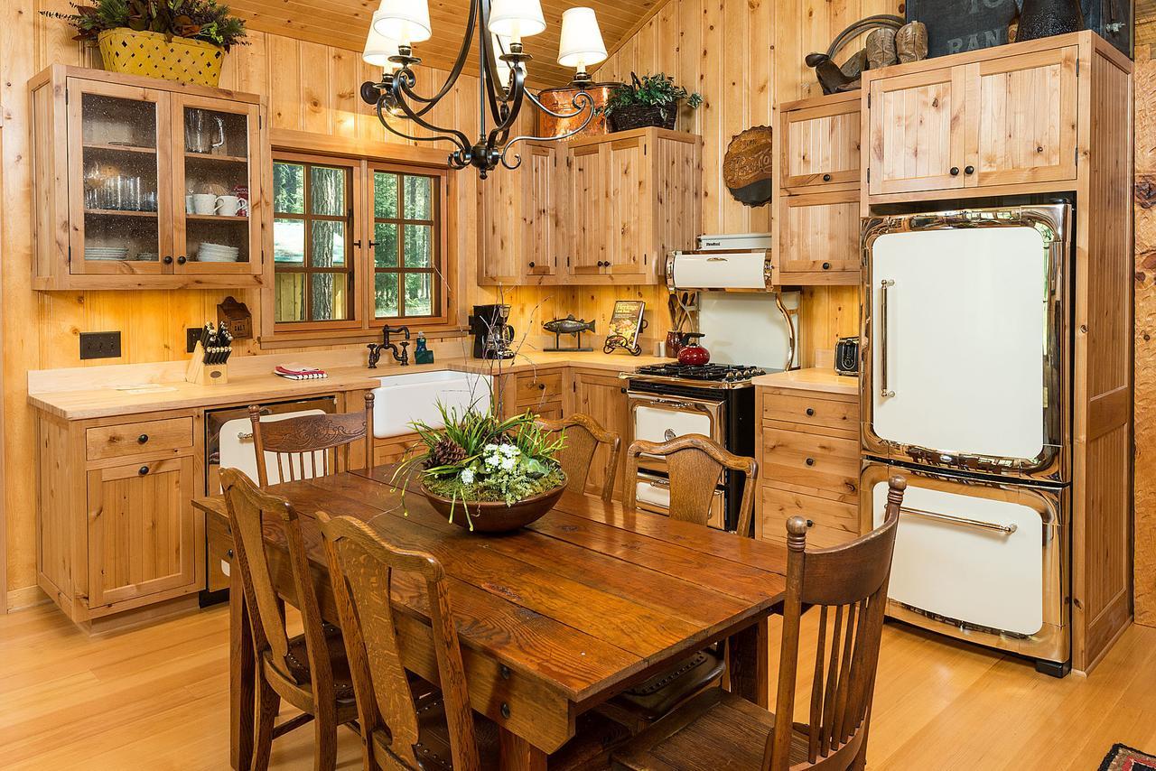 Lake Creek Lodge Bend Bagian luar foto