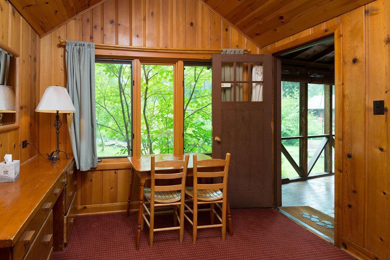 Lake Creek Lodge Bend Bagian luar foto